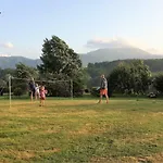 Baskoparadis I Eco-gites I Calme I Vue I Anes I Jardin I Montagne I Nature Louhossoa