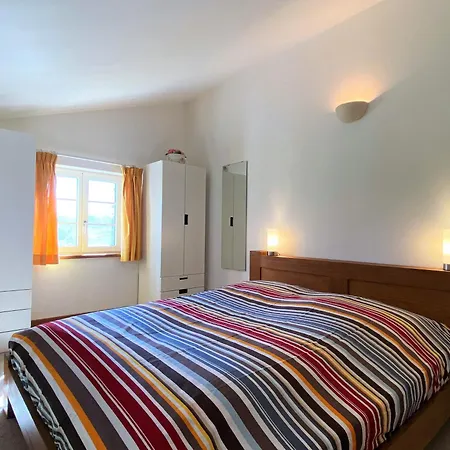 Baskoparadis I Eco-gites I Calme I Vue I Anes I Jardin I Montagne I Nature Appartement Louhossoa